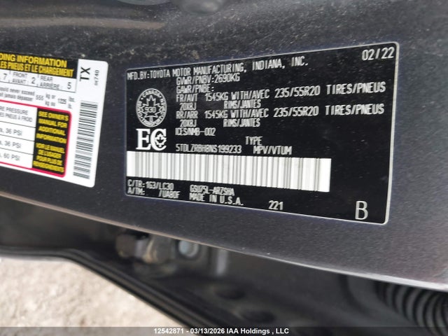 5TDLZRBH8NS199233 Toyota Highlander