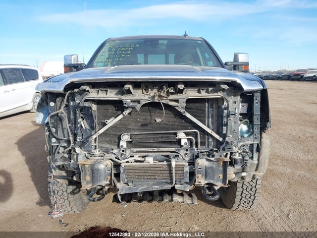 2015 Gmc Sierra 3500hd Denali მანქანა იყიდება აუქციონზე, vin: 1GT424E86FF607253, აუქციონის ნომერი: 12542883