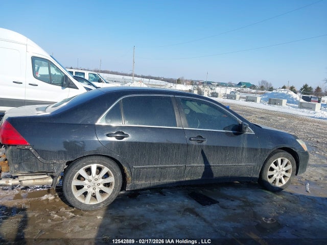 12542889 :رقم المزاد ، 1HGCM66537A802555 vin ، 2007 Honda Accord مزاد بيع