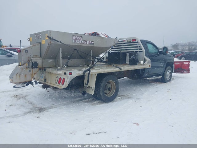 1GD32UCY8KF124514 GMC Sierra 3500hd Chassis Sle