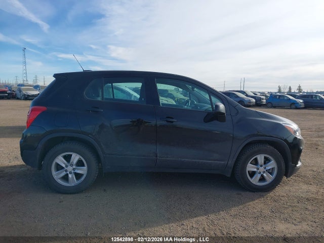3GNCJKSB7KL339890 Chevrolet TRAX LS