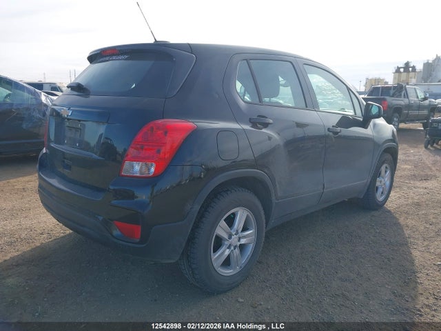 3GNCJKSB7KL339890 Chevrolet TRAX LS