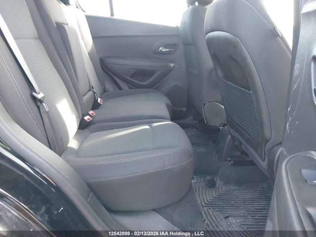 3GNCJKSB7KL339890 Chevrolet TRAX LS