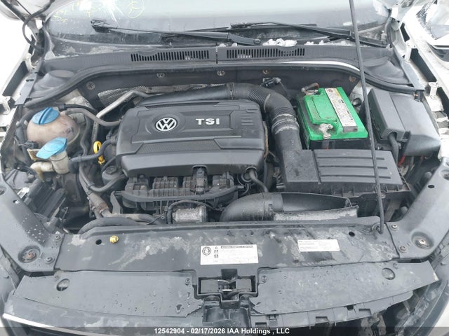 3VWD07AJ2FM204738 Volkswagen Jetta