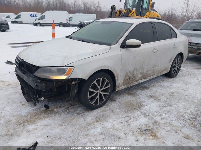 3VWD07AJ2FM204738 Volkswagen Jetta