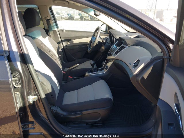 1G1PB5SH9E7271154 Chevrolet CRUZE LS