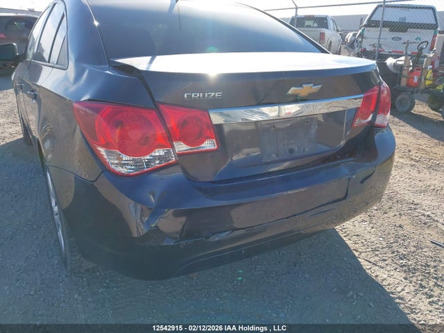 1G1PB5SH9E7271154 Chevrolet CRUZE LS