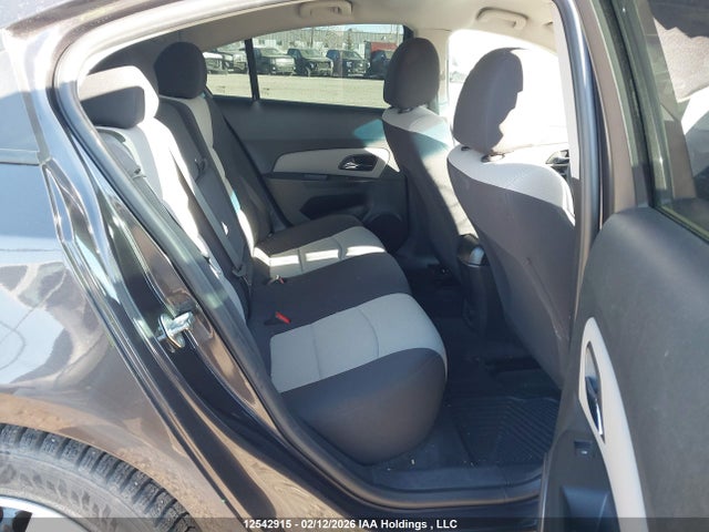 1G1PB5SH9E7271154 Chevrolet CRUZE LS