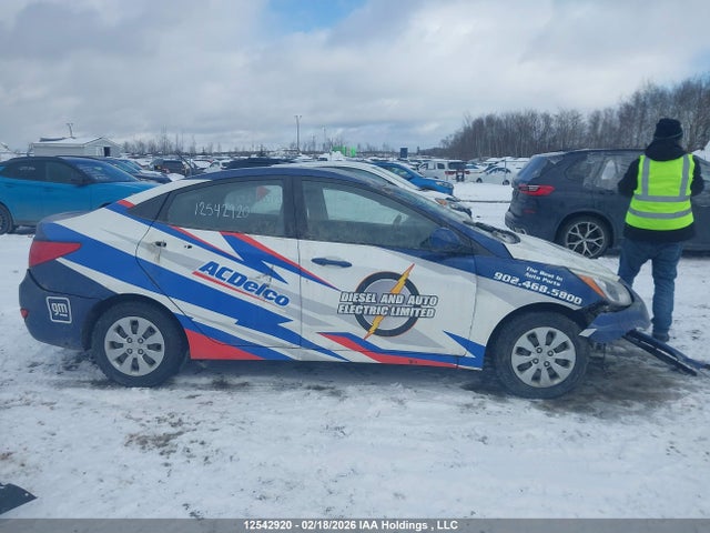 KMHCT4AE4GU110411 Hyundai ACCENT SE