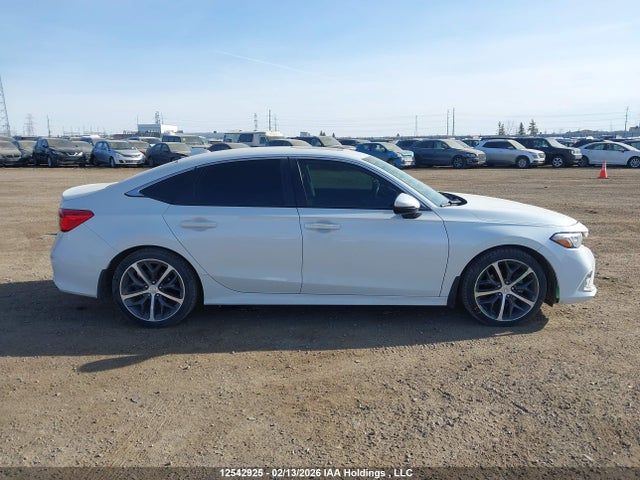 Honda Civic Touring 2022 2HGFE1F98NH005443 Image 14