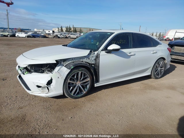 Honda Civic Touring 2022 2HGFE1F98NH005443 Image 2