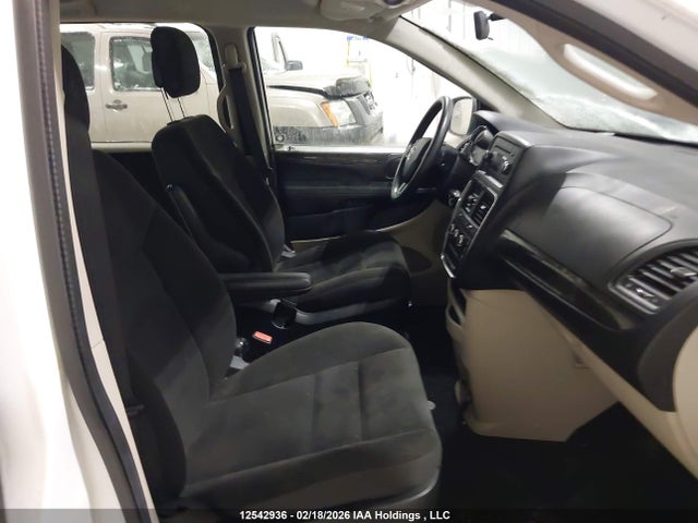 2C4RDGBG6HR830496 Dodge Grand Caravan Se