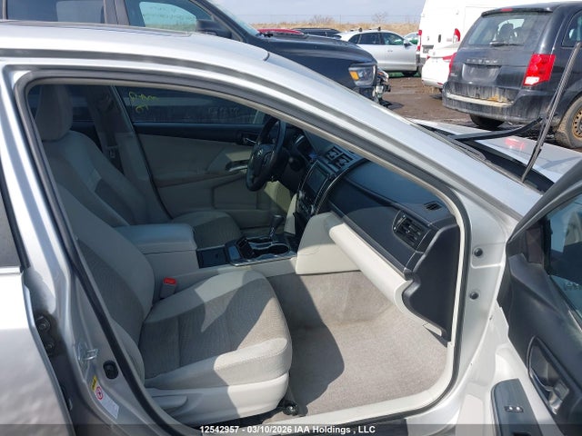 12542957 :رقم المزاد ، 4T1BD1FK1CU025199 vin ، 2012 Toyota Camry Hybrid Xle مزاد بيع
