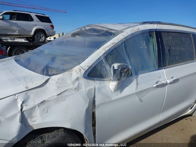 2C4RC1EG9HR533007 Chrysler Pacifica Touring-l Plus