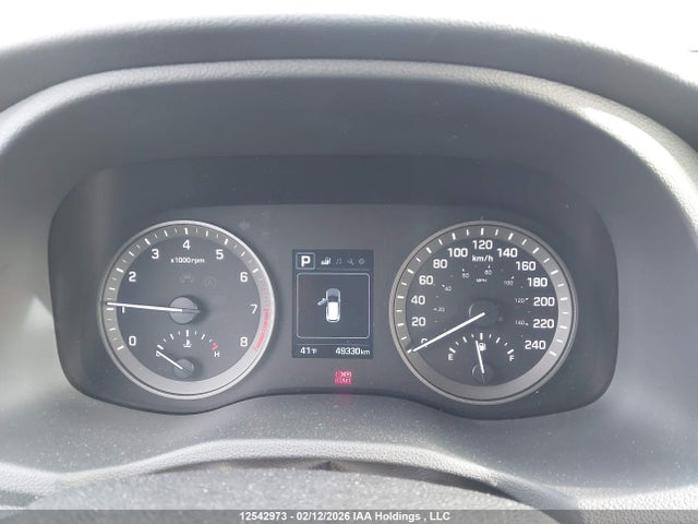 KM8J23A47JU818302 Hyundai TUCSON SE