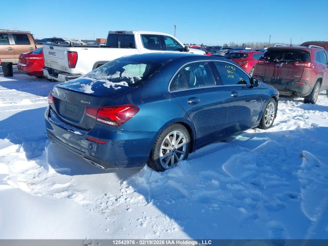 WDD3G4FB7LW039958 Mercedes-Benz A 220 4matic