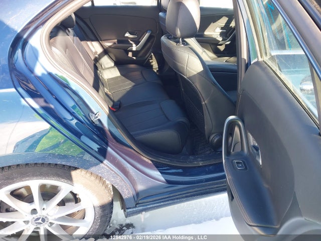 WDD3G4FB7LW039958 Mercedes-Benz A 220 4matic