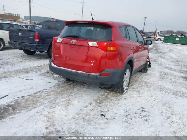 2T3ZFREV5FW162547 Toyota RAV4 LE