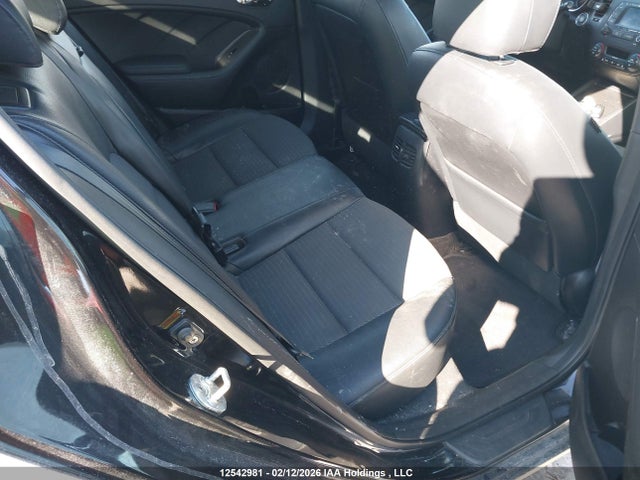 KNAFZ5A32G5596048 KIA Forte 1.6l Sx/1.6l Sx Luxury