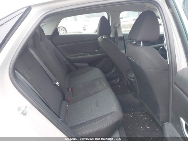 KMHLM4AG5NU339272 Hyundai Elantra Essential Ivt With Hyundai Smartsense Package