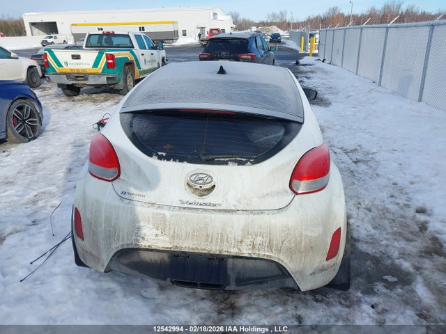 12542994 :رقم المزاد ، KMHTC6AD1DU142201 vin ، 2013 Hyundai Veloster Tech مزاد بيع