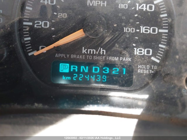 12543002 :رقم المزاد ، 1GTEC19V32Z266354 vin ، 2002 Gmc New Sierra C1500 مزاد بيع