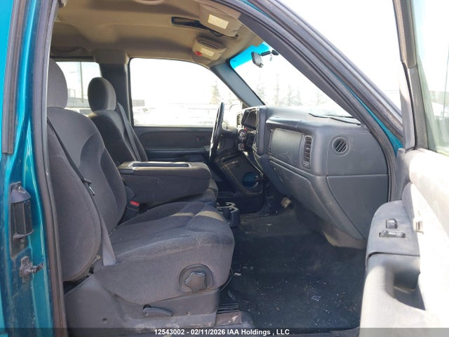 12543002 :رقم المزاد ، 1GTEC19V32Z266354 vin ، 2002 Gmc New Sierra C1500 مزاد بيع