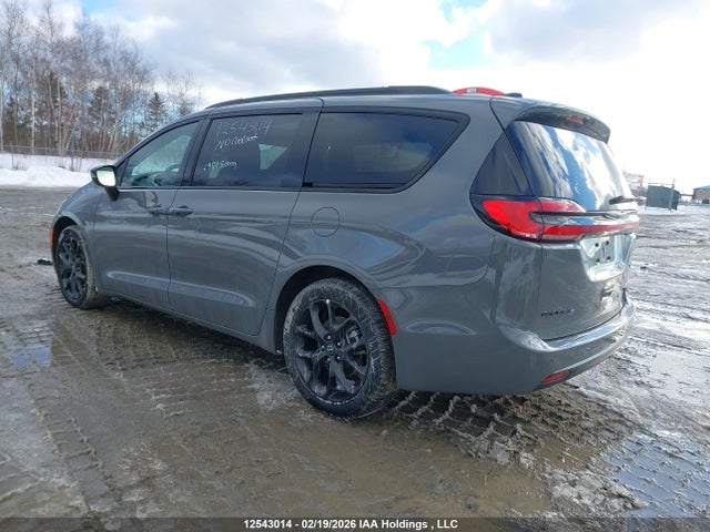 Chrysler Pacifica Limited 2025 2C4RC1GGXSR603697 Image 3
