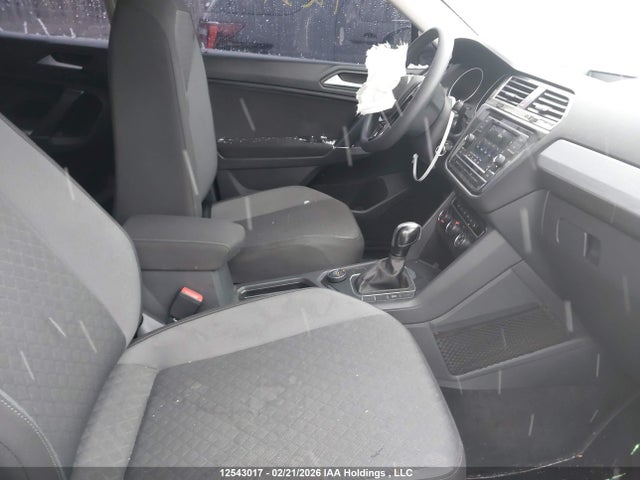 3VV0B7AX4LM123267 Volkswagen Tiguan Trendline
