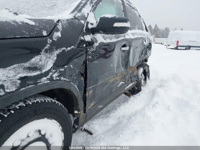 12543049 :رقم المزاد ، 5XYKUDA2XDG385698 vin ، 2013 Kia Sorento مزاد بيع