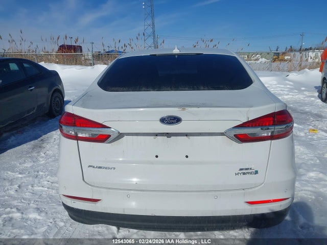 3FA6P0MU7KR155303 Ford Fusion Hybrid Sel