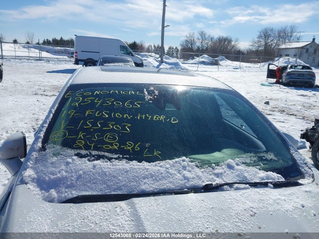 3FA6P0MU7KR155303 Ford Fusion Hybrid Sel