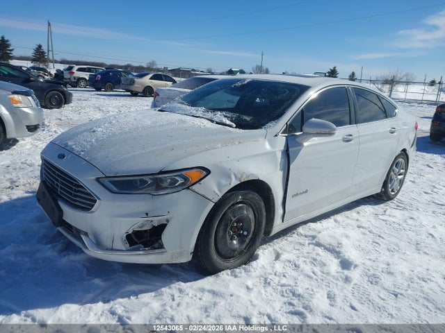 3FA6P0MU7KR155303 Ford Fusion Hybrid Sel