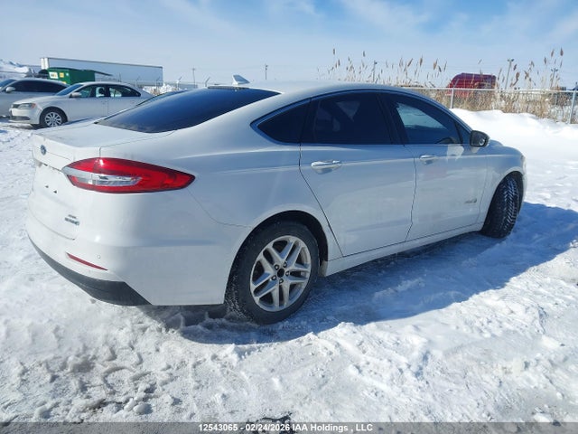 3FA6P0MU7KR155303 Ford Fusion Hybrid Sel