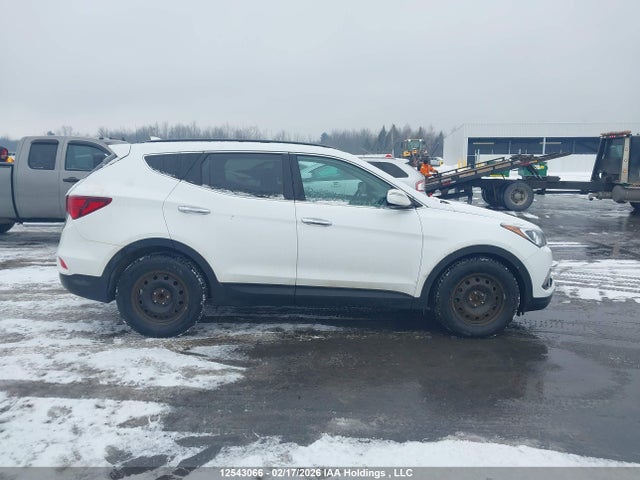 5XYZU3LB1HG472174 Hyundai Santa Fe Sport 2.4 Premium