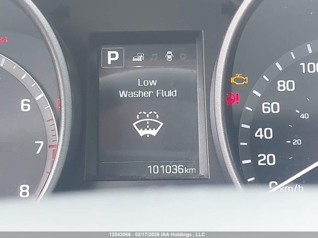 5XYZU3LB1HG472174 Hyundai Santa Fe Sport 2.4 Premium