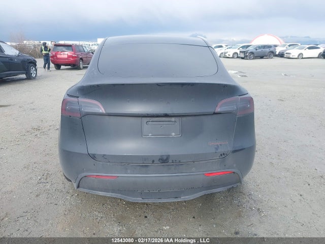 7SAYGDEF0NF329554 Tesla Model Y Performance
