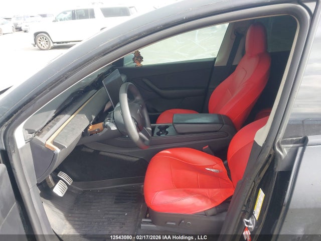 7SAYGDEF0NF329554 Tesla Model Y Performance