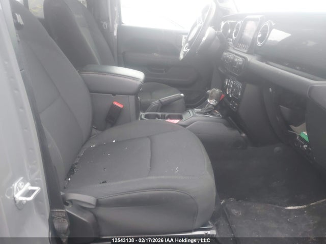 1C4HJXEG0PW542365 Jeep Wrangler Sahara
