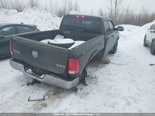 1C6RR7GT3JS104713 RAM 1500 Slt