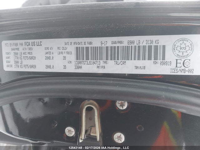 1C6RR7GT3JS104713 RAM 1500 Slt