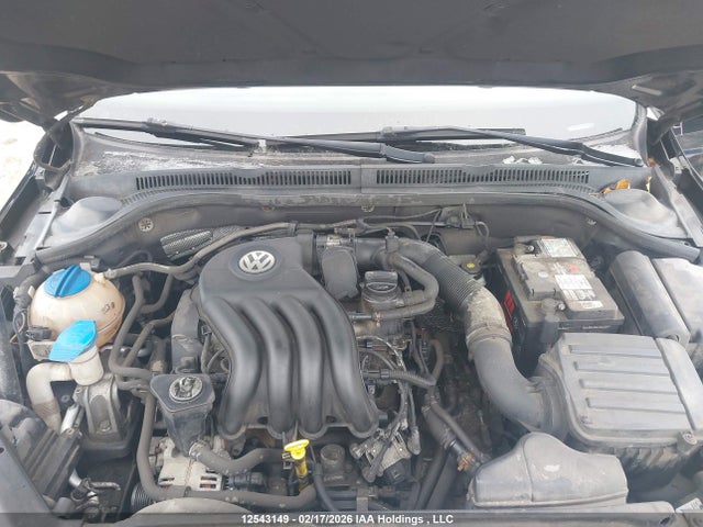 3VW2K7AJ9EM426869 Volkswagen Jetta 2.0l Trendline+