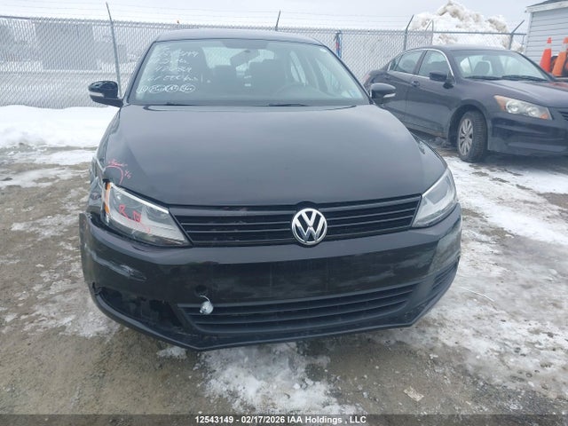 3VW2K7AJ9EM426869 Volkswagen Jetta 2.0l Trendline+