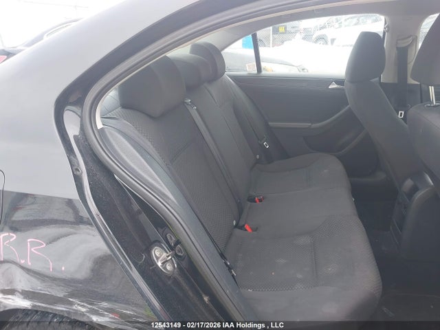 3VW2K7AJ9EM426869 Volkswagen Jetta 2.0l Trendline+