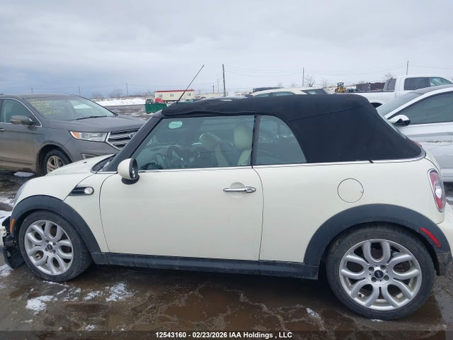 WMWZN3C5XET570012 Mini Convertible Cooper