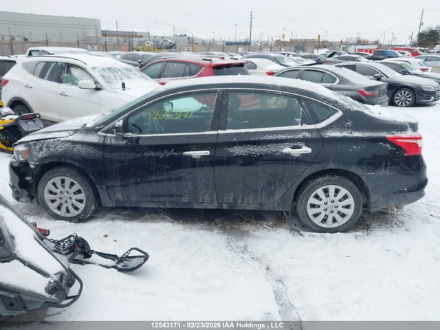 Продажа на аукционе авто 2017 Nissan Sentra 1.8 S/1.8 Sl/1.8 Sv, vin: 3N1AB7AP1HL670368, номер лота: 12543171