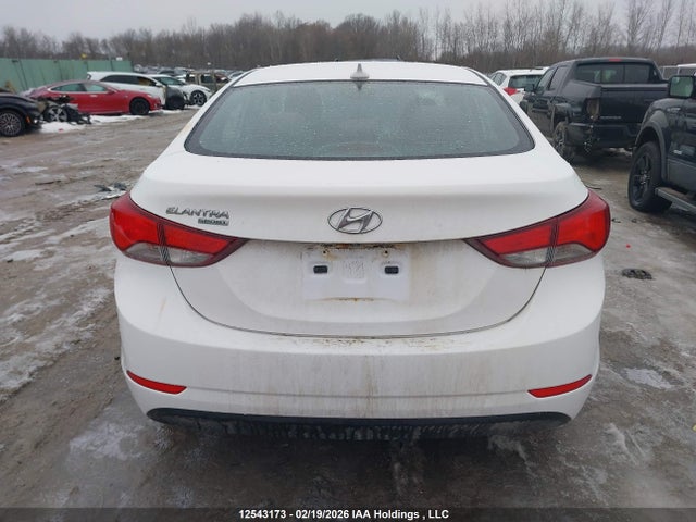 KMHDH4AE6GU582390 Hyundai Elantra Se/sport/limited