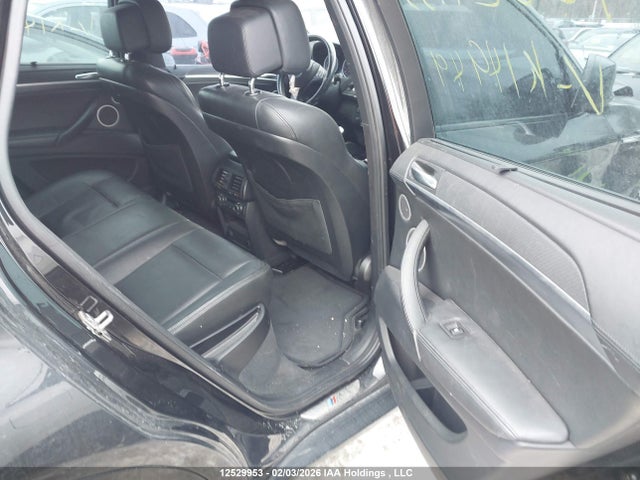 12529953 :رقم المزاد ، 5YMGZ0C58CLK14949 vin ، 2012 Bmw X6 M مزاد بيع