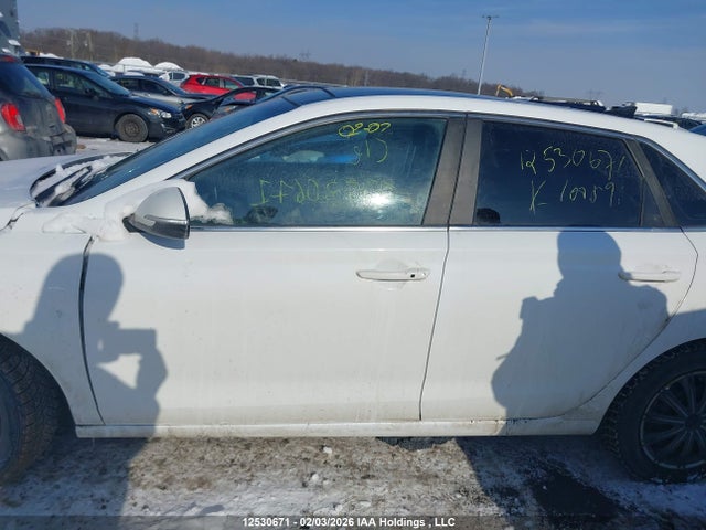 KMHH35LE3KU100891 Hyundai Elantra Gt Luxury
