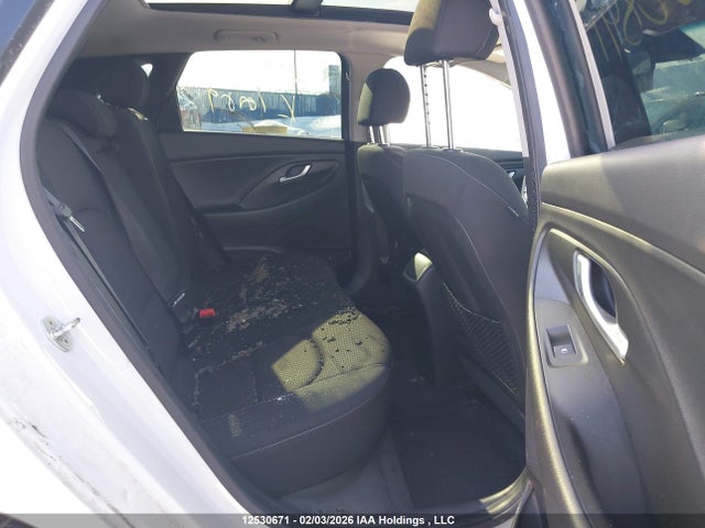 KMHH35LE3KU100891 Hyundai Elantra Gt Luxury